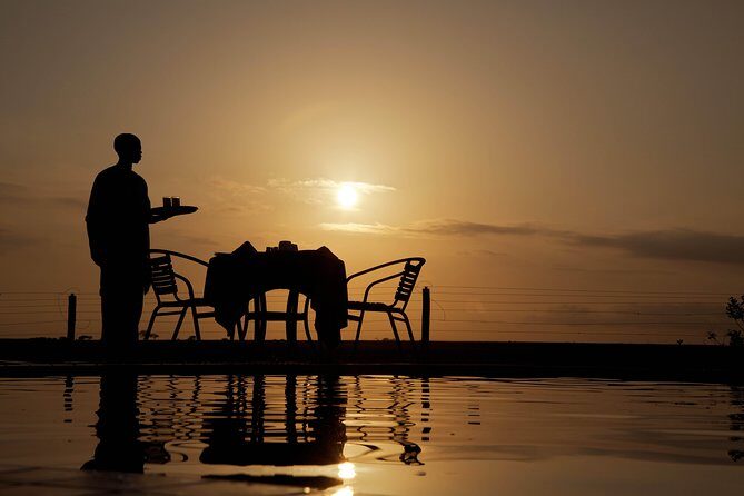 1-Day Tsavo East Safari From Mombasa - Lunch at Ashnil Aruba: how the included meal fits the day