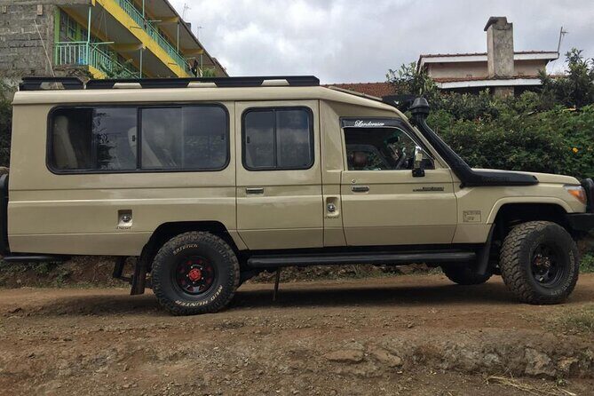 10-Day Private Tour in Big Five Safari and Beaches - Entering Big Five Country: Nairobi, Rift Valley Views, and Maasai Mara Setup