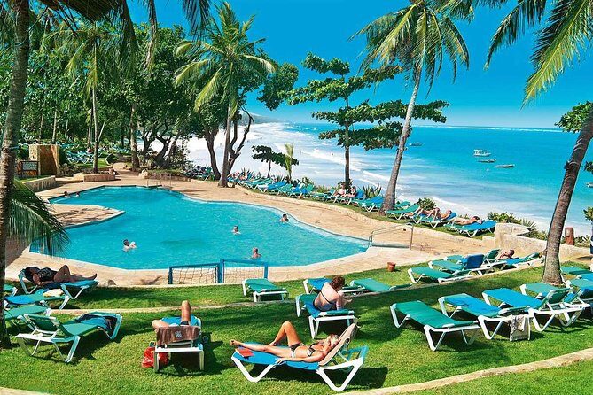 10-Days Kenya Wildlife Private Safari and Mombasa Diani Beach Holidays - Maasai Mara: lion country, hippo drama, and optional village stops