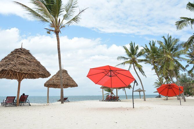 11-Days Kenya Zanzibar Safari - Amboseli at sunrise and Mzima Springs: hippos, crocodiles, and a walking pause