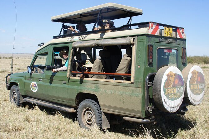 2 nights 3 days Masai Mara safari package - Day 1 at the Mara River: Start Strong, Don’t Rush