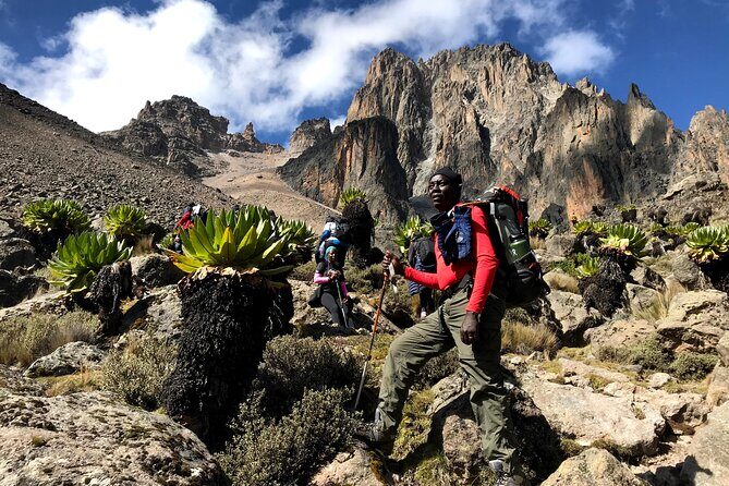 5 Days Mt. Kenya Sirimon route out Chogoria Route with Peak Circuit - Who this Mt. Kenya route suits best (and who should think twice)