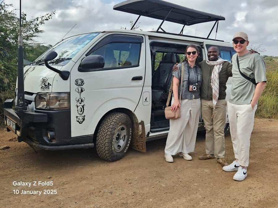 5Hrs Nairobi National Park MorningEvening Gamedrive 4x4 Van - Nairobi National Park: Real Safari Steps From the City