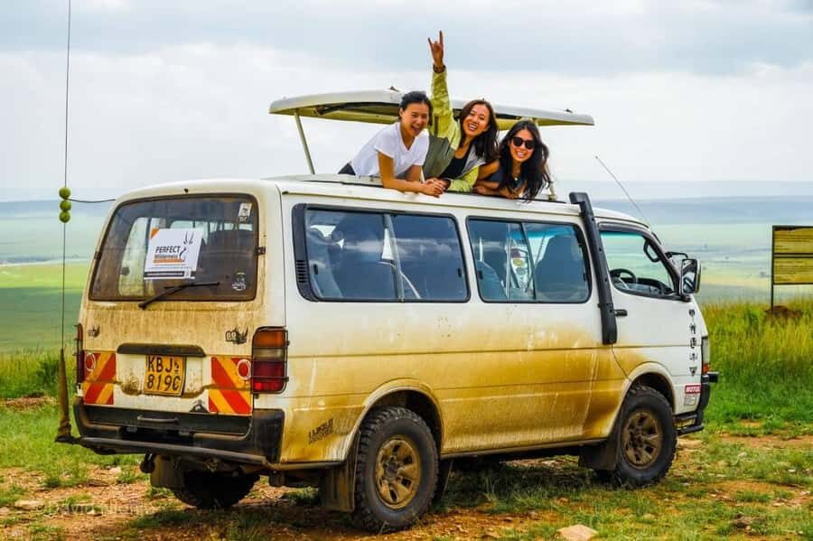 6 Days, Group Safari to Masai Mara, Lake Nakuru and Amboseli - Day 4: Nakuru to Amboseli With White Rhinos and Possible Flamingos