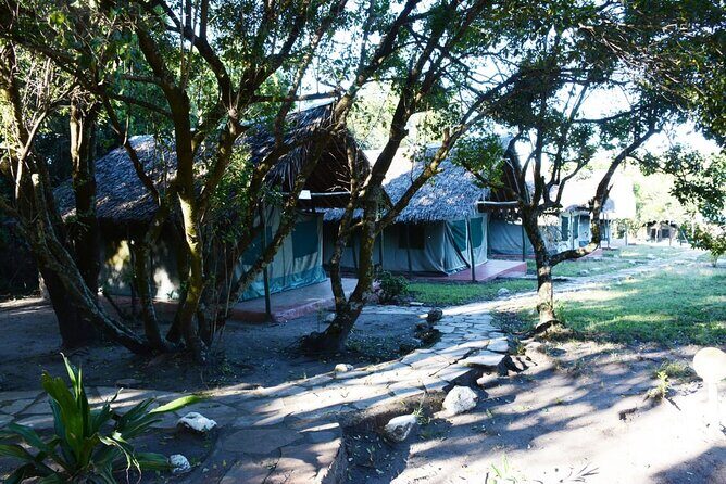 9 days, 8 nights budget Kenya and Tanzania safari - Hell’s Gate biking or walking: up-close gorges and then onward to Namanga