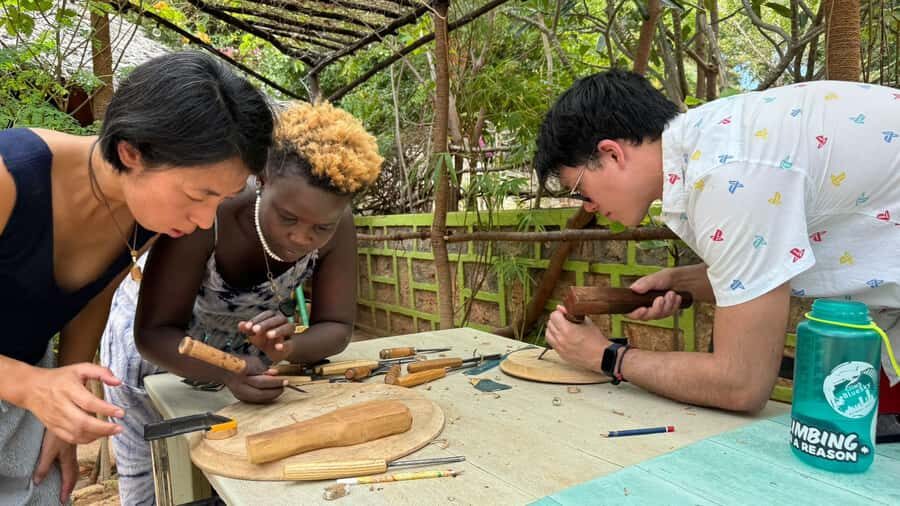 Beginner Swahili Woodcarving Classes with Woman Woodcarver - Key things to know before you carve in Lamu
