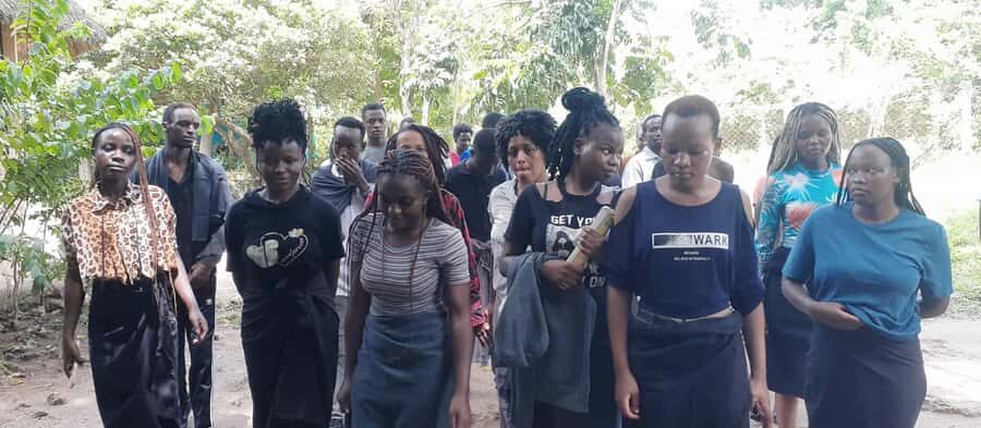 Diani Beach: Kaya Kinondo cultural and nature experience - The 15-minute visitor briefing (where the tour tone is set)
