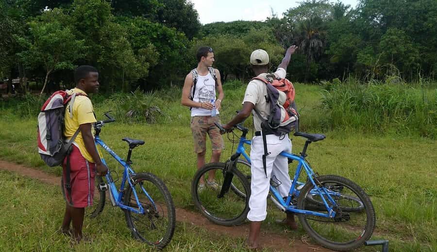 Diani Beach: Village tour on a bike with hotel pick-up - Should you book this Diani village bike tour?