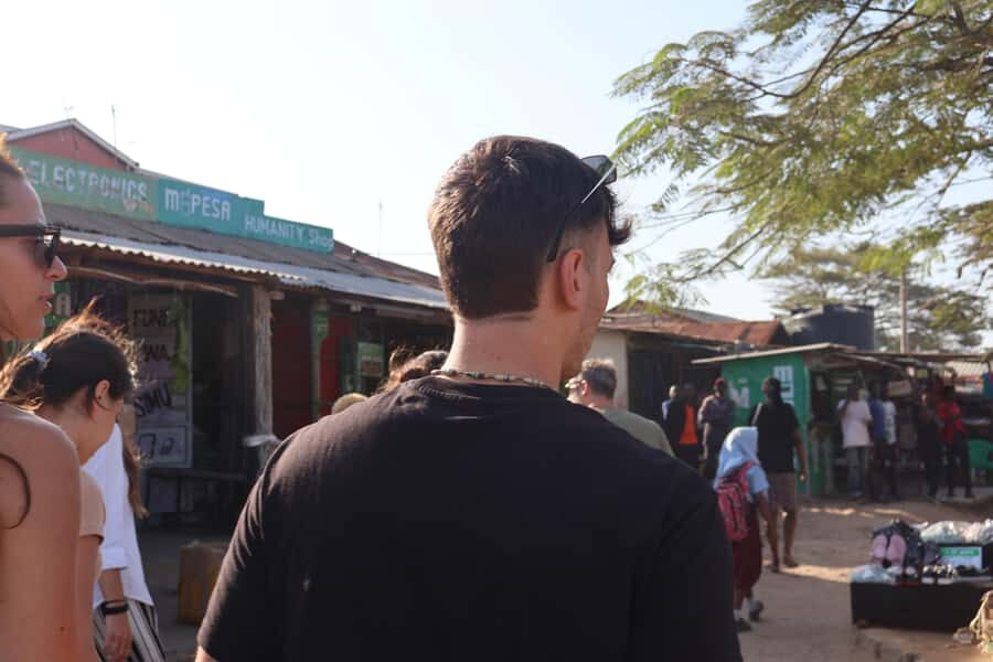 Diani: Market and Street Food Walking Tour - Who this Diani market and street food walk is best for
