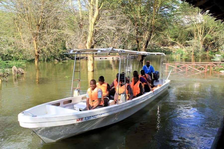 From Nairobi: 2-Day Naivasha Safari with Accommodation - Lake Naivasha and Crescent Island: Hippos From the Boat, Then Up Close on Land
