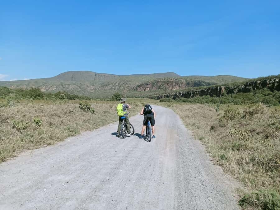 HELLS GATE AND LAKE NAIVASHA DAY TRIP FROM NAIROBI. - The bike ride at Hell’s Gate: a workout that stays fun