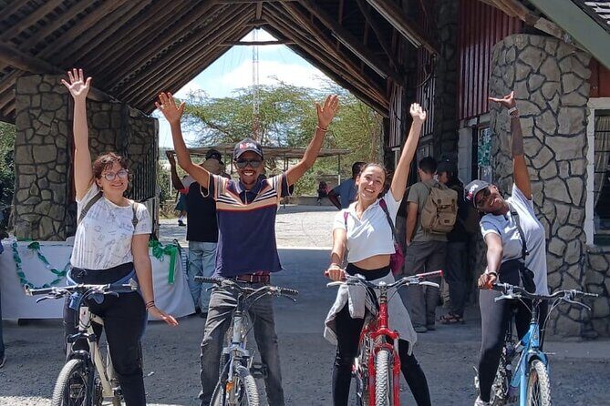 Hells Gate and Lake Naivasha Full Day Adventure - The early morning ride: Rift Valley views en route