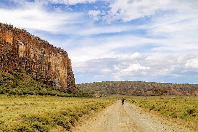 Hells Gate National Park & Lake Naivasha Day Trip from Nairobi - What to expect on a 6-hour day trip: timing, comfort, and packing