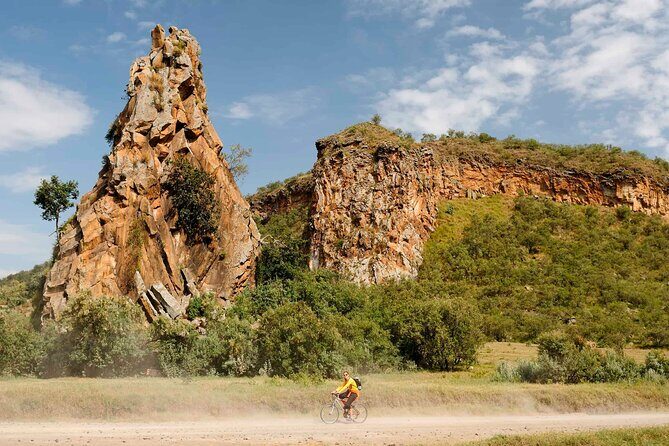 Hells Gate National Park & Lake Naivasha Day Trip from Nairobi - Spotting wildlife at Lake Naivasha, with optional hippo boat time