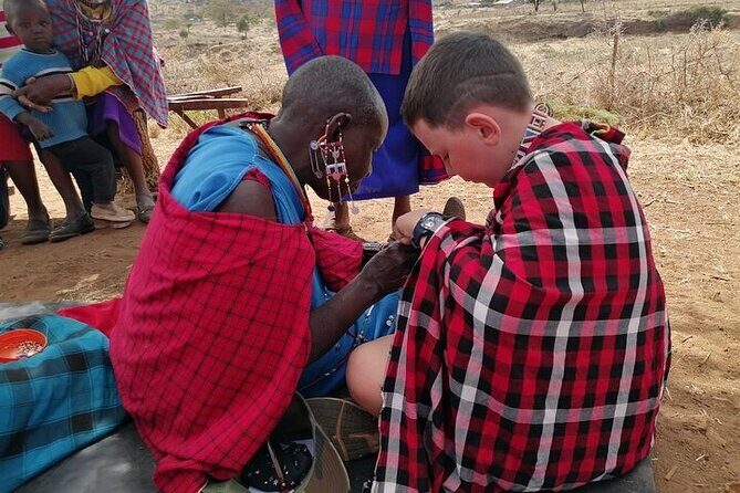 Masai Village half day Tour from Nairobi - Comfort and logistics: the minivan ride and smart-casual reality