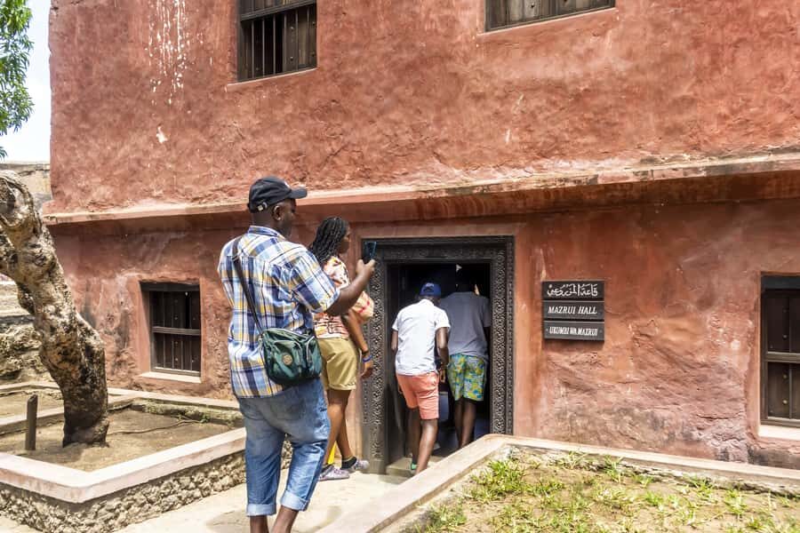 Mombasa City Tour: Fort Jesus Museum, Old Town & Haller Park - Timing, comfort, and the reality of an 8-hour day