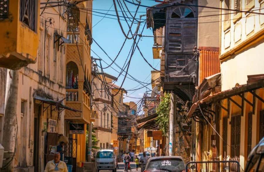 Mombasa: Historical Guided city tour. Old town, Fort Jesus - Old Town Mombasa: Swahili streets, antique corners, and spice-scented stops