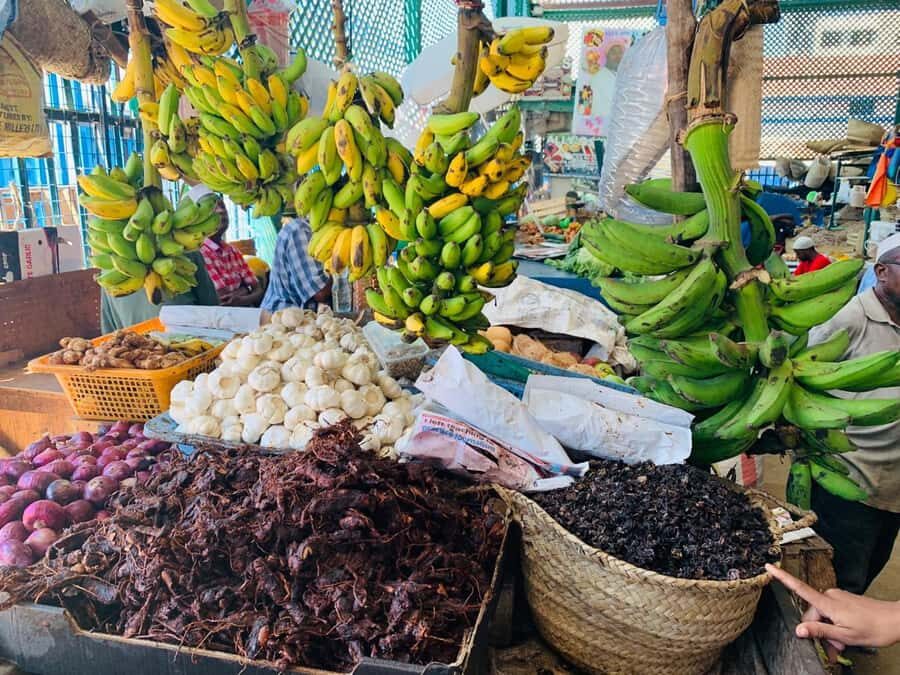 Mombasa Old Town Walking Tour - Old Port and the Fish Market: the coastal side of Mombasa
