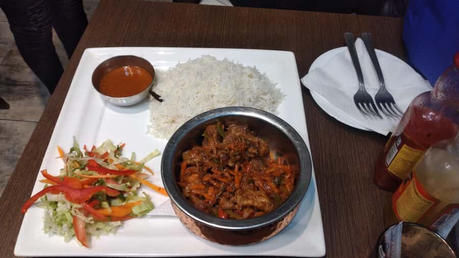Mombasa:Street food Experience - Sweet coffee, tea, and juice ya miwa: the warm-up that sets the tone