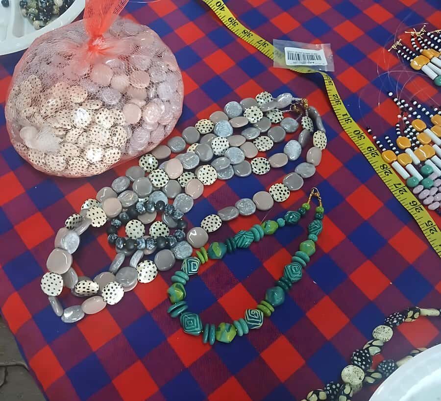 Nairobi: Beads Factory Tour with Pickup & Coffee - Making your own piece: beginner-friendly tips that actually help
