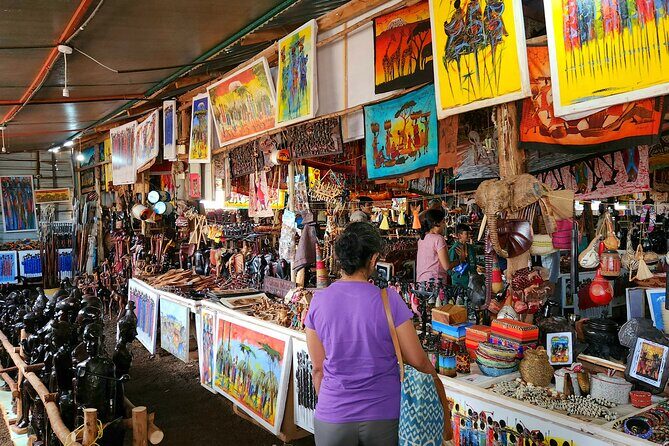 Nairobi cultural souvenir shopping tour with a local - Stop 5: Matbronze Wildlife Art and the Denis Mathews workshop style