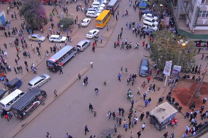 Nairobi Highlight Guided Walking Tour - From Parliament to the Jomo Kenyatta Mausoleum Complex