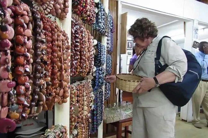 Nairobi Highlights: Karen Blixen, Beads Factory & Giraffe Center Day Tour - Karen Blixen Museum: Out of Africa connections, plus real context