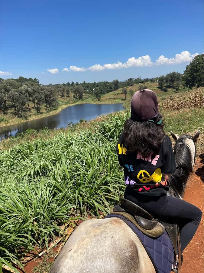 Nairobi: Horseback Riding Tour Through Maize Plantation - Maize plantation, natural dam, and the outskirts village: what you’ll see