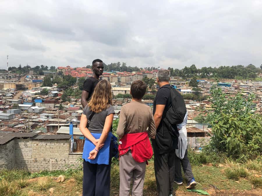 Nairobi: Kibera Slum (The Chocolate city)Guided Walking Tour - Community project visits: hope that has paperwork and schedules