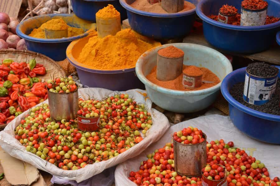 Nairobi: Maasai Market and Nairobi City Tour - Uhuru Gardens: A Short Visit With Big City Context