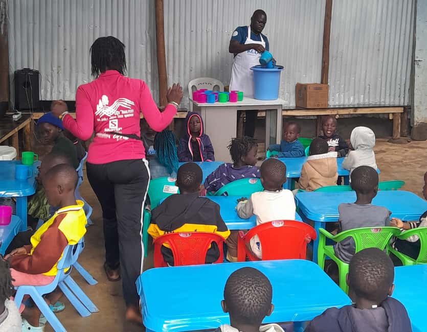 Nairobi: Volunteer at KCOOP Children’s Centre in Kibera Slum - Tutoring basics: reading and math support without needing special training