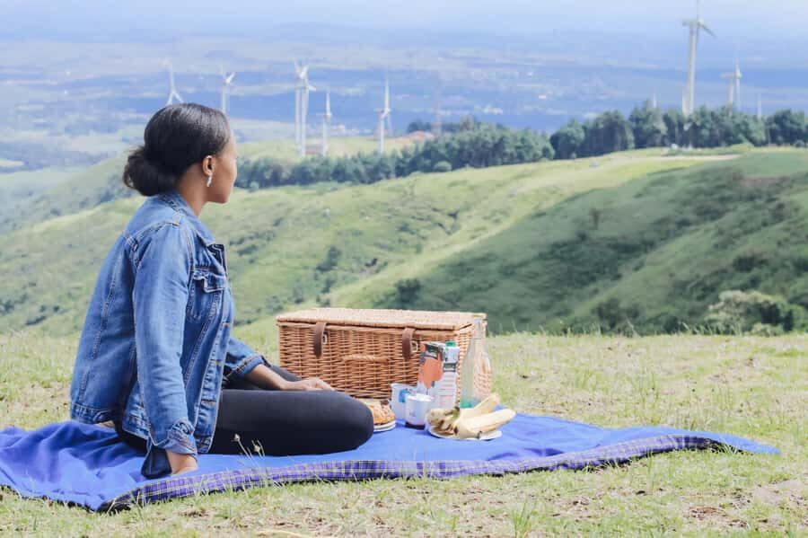 Ngong Hills: Private Hiking Tour - The hike itself: trails, acacias, and useful guide facts