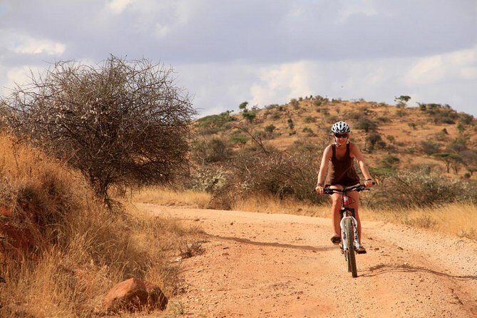 Overnight Exciting Tour To Mt. Longonot and Hell's Gate Park - The Rift Valley View Point: A Short Stop With Big-Wide Views