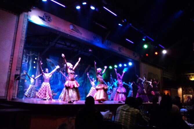 Safari Cat Dancers Show And Dinner - Live Band While You Wait: How the Timing Works